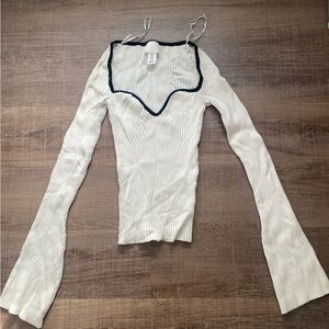 H&M Fitted Sweater Top